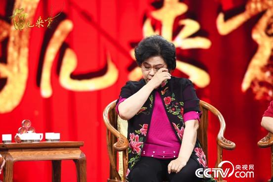追忆爱人，刘玉玲泪洒现场