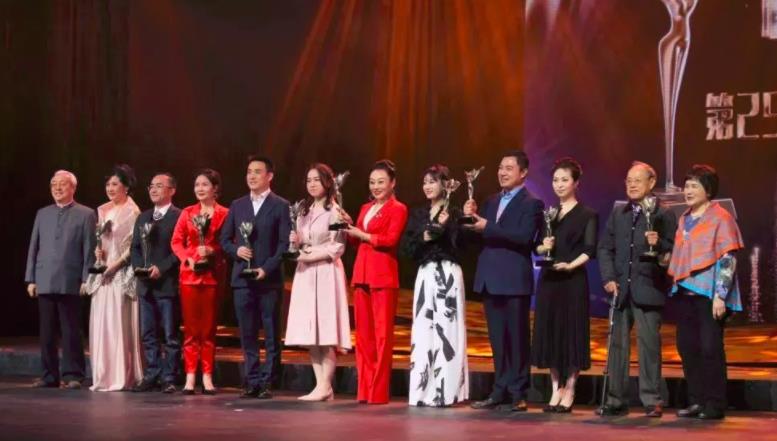 南京市演艺集团下属市越剧团小生演员李晓旭获第29届白玉兰主角提名奖