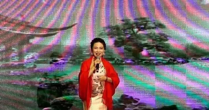 90后潮剧演员陈霞