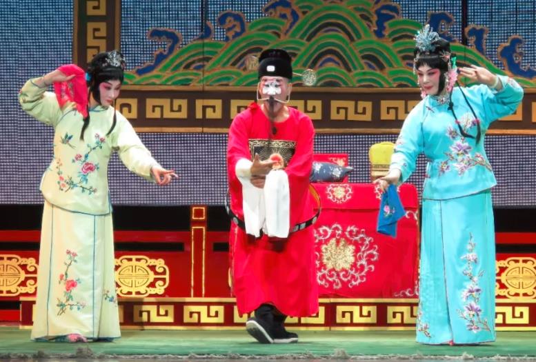 著名豫剧表演艺术家苗文华领衔主演经典剧目《八件衣》